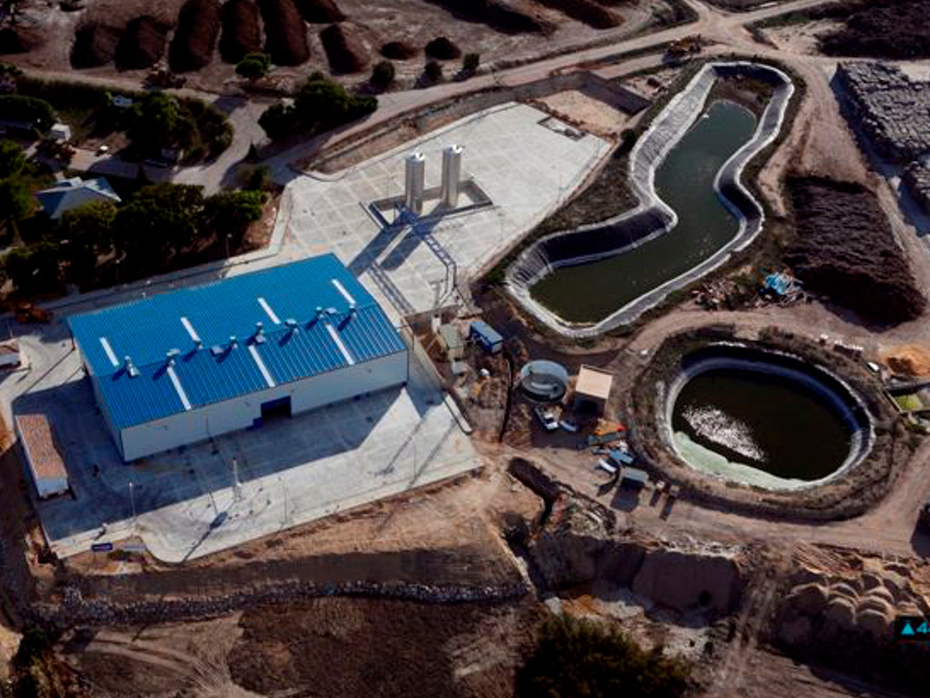 Instalaciones para valorización de plásticos en la Planta de Tratamiento Dehesa Bolaños